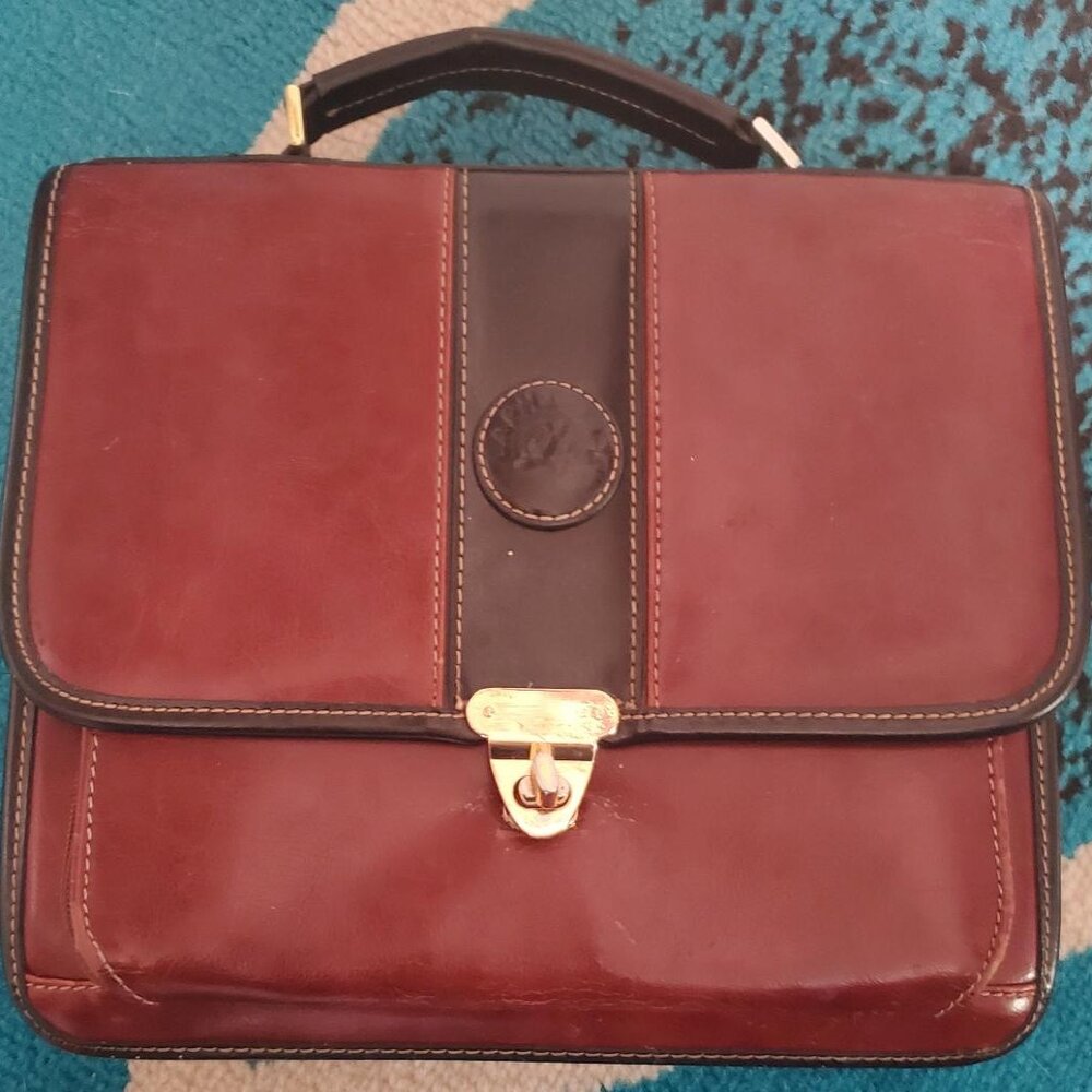 LaPhilipe All Leather Bag with Multiple Pockets
